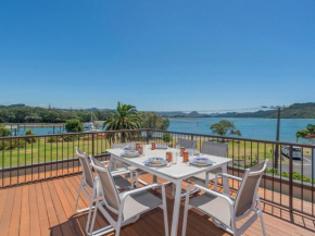 Harbourside Haven - Whangamata Holiday Home, Whangamata